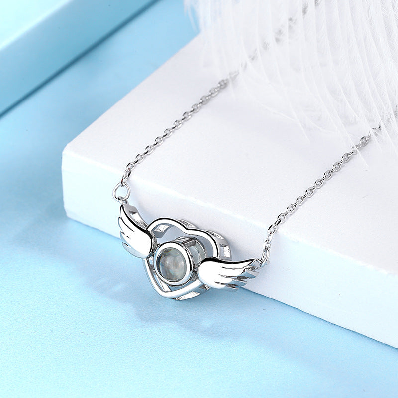 Curaçao Angel wings necklace