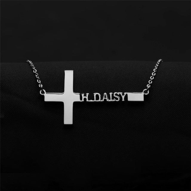 Curaçao Steel cross necklace