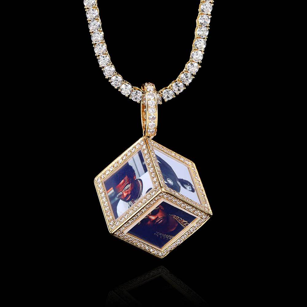 Curaçao cube memory pendant Necklace