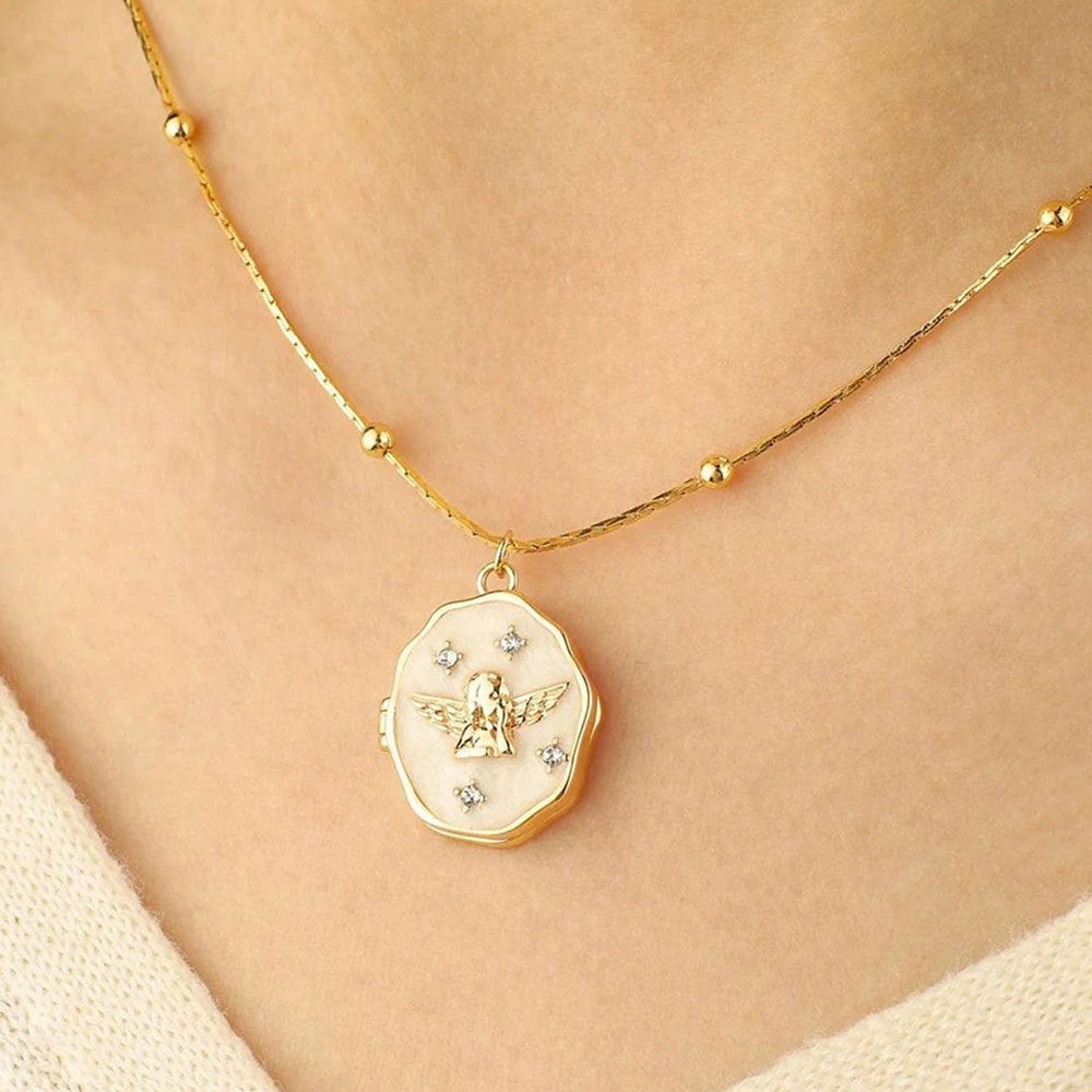 Curaçao Angel Vintage opening Necklace