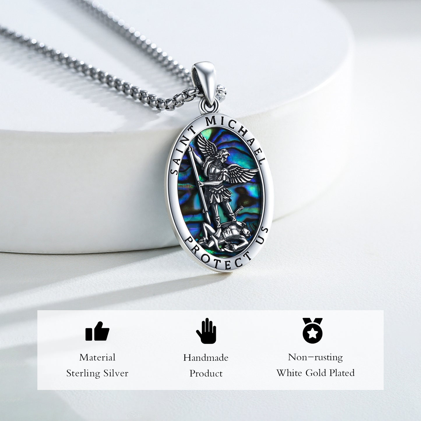 Curaçao Shell Abalone Saint Necklace