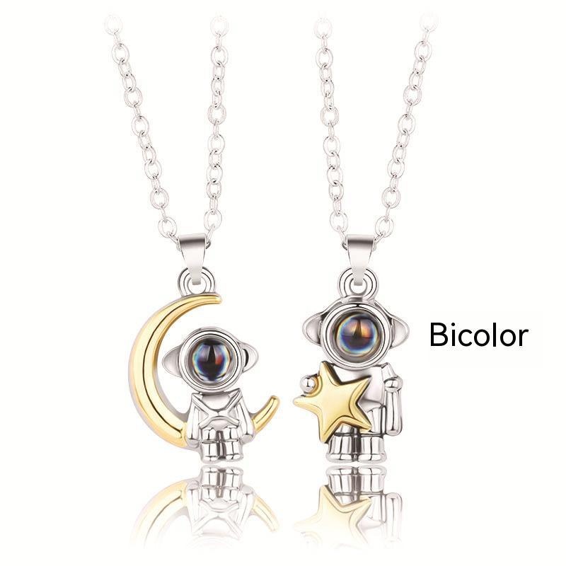 Curaçao Astronaut pendant necklace
