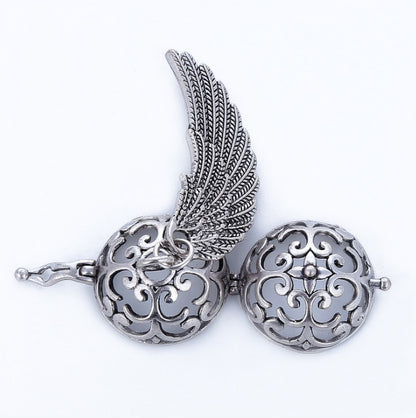 Curaçao Angel wings necklace