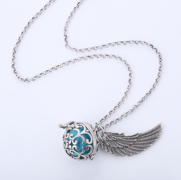 Curaçao Angel wings necklace