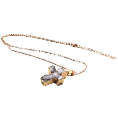 Curaçao Crystal tooth necklace