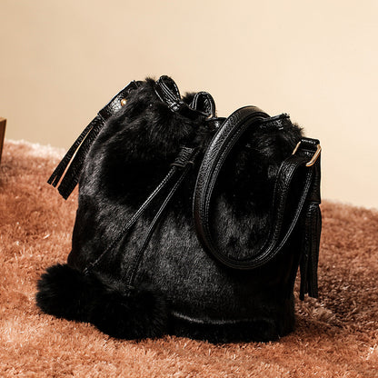 Leopard bucket bag