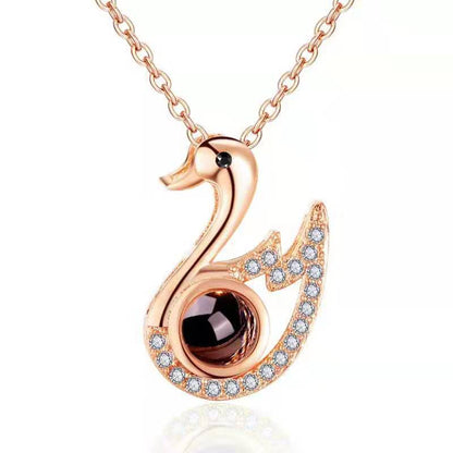Curaçao Swan little necklace