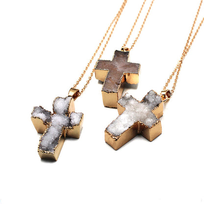 Curaçao Crystal tooth necklace