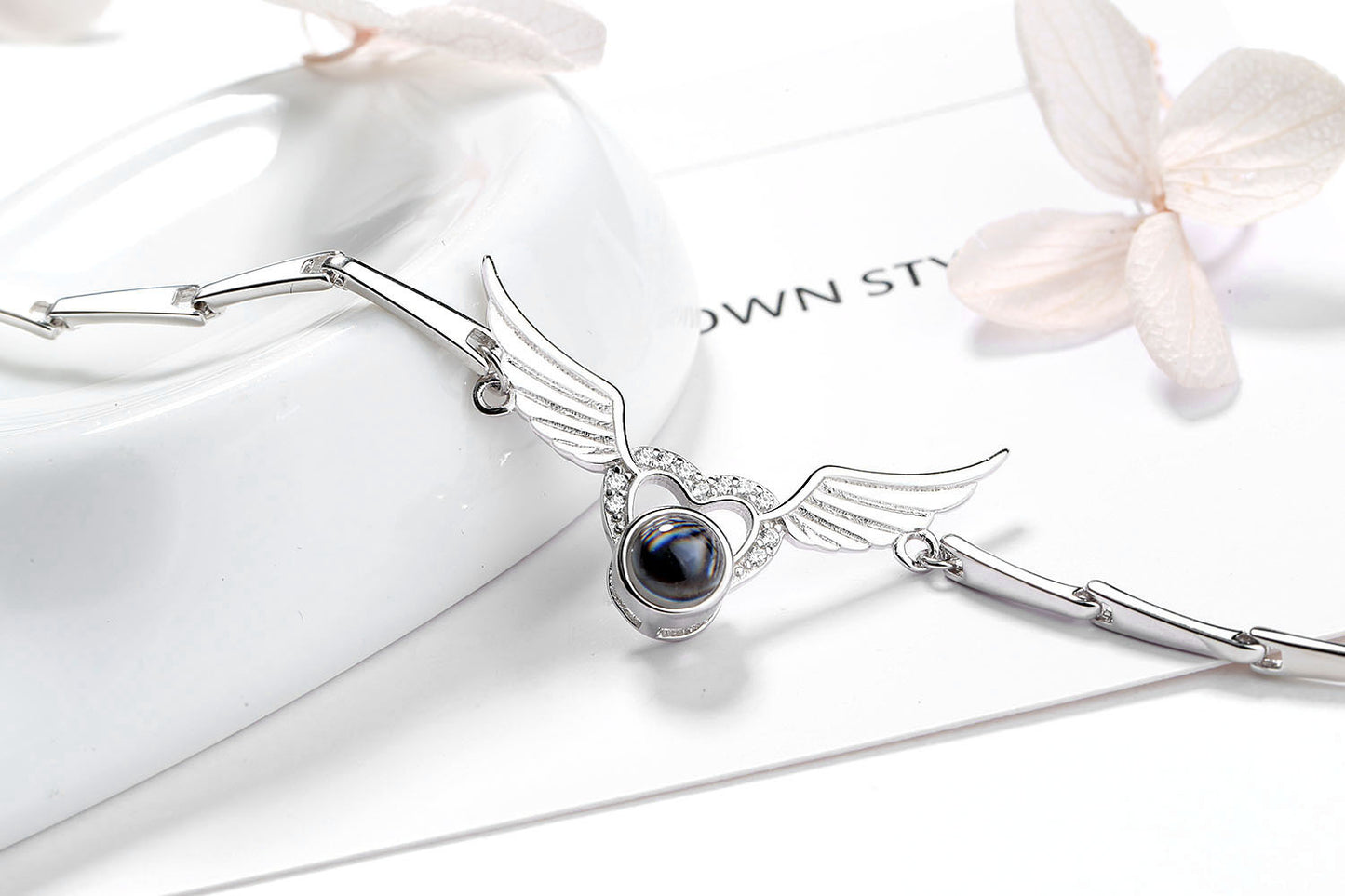 Curaçao Angel wings bracelet