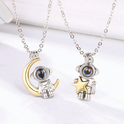 Curaçao Astronaut pendant necklace