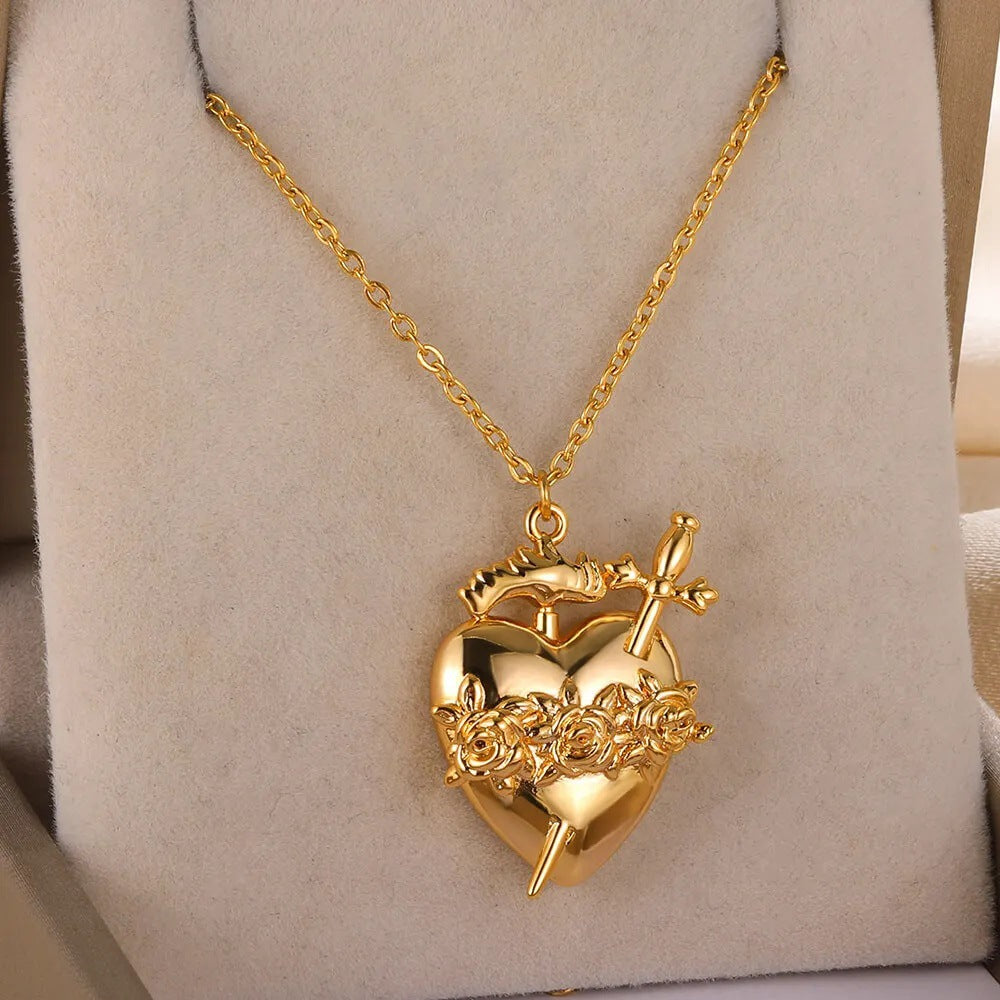 Curaçao Heart creative shaped Necklace