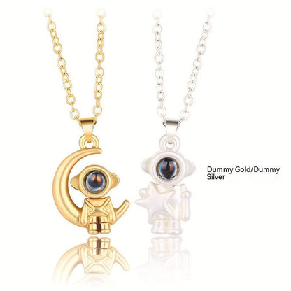 Curaçao Astronaut pendant necklace