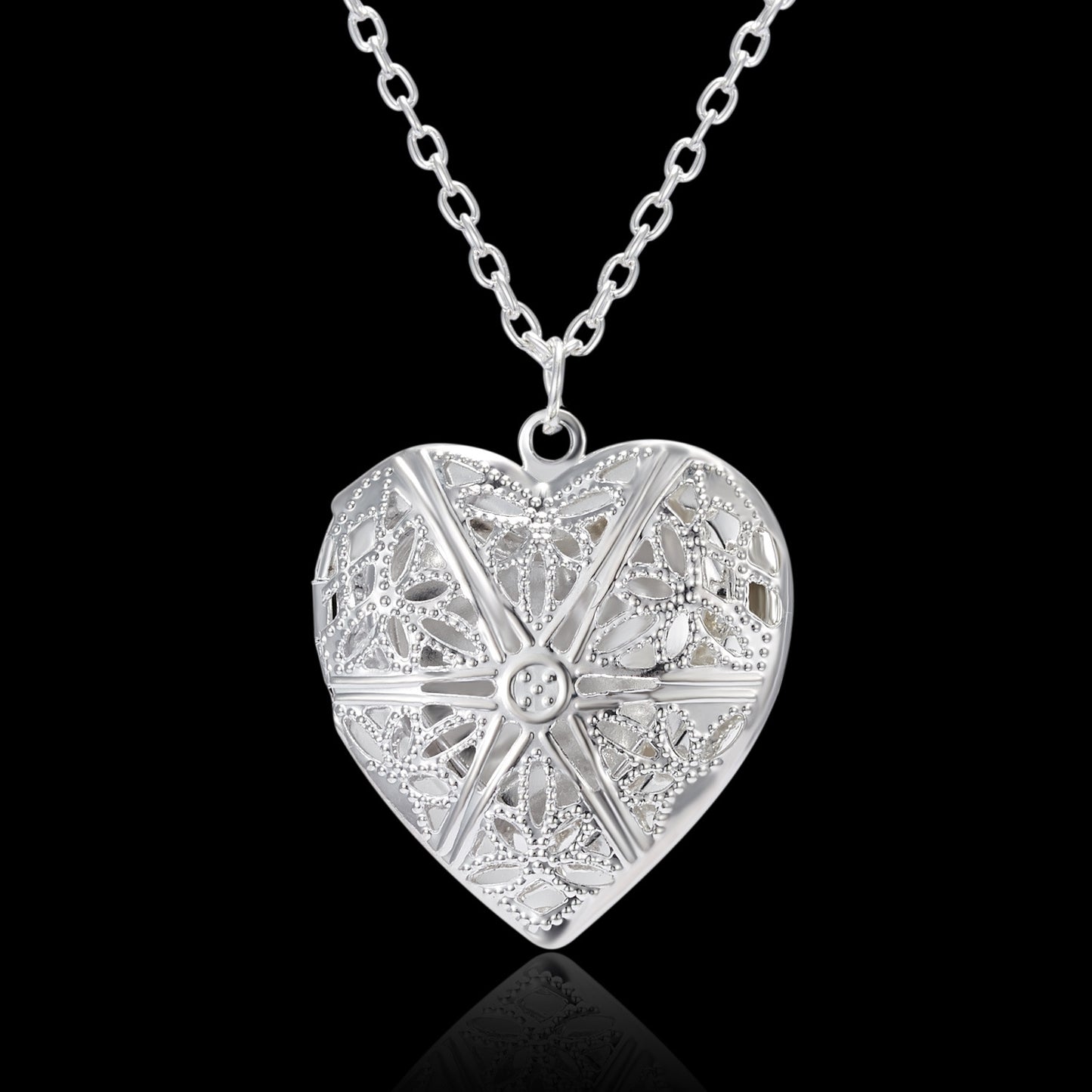Curaçao Heart carved design Necklace