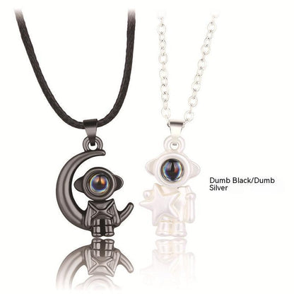 Curaçao Astronaut pendant necklace