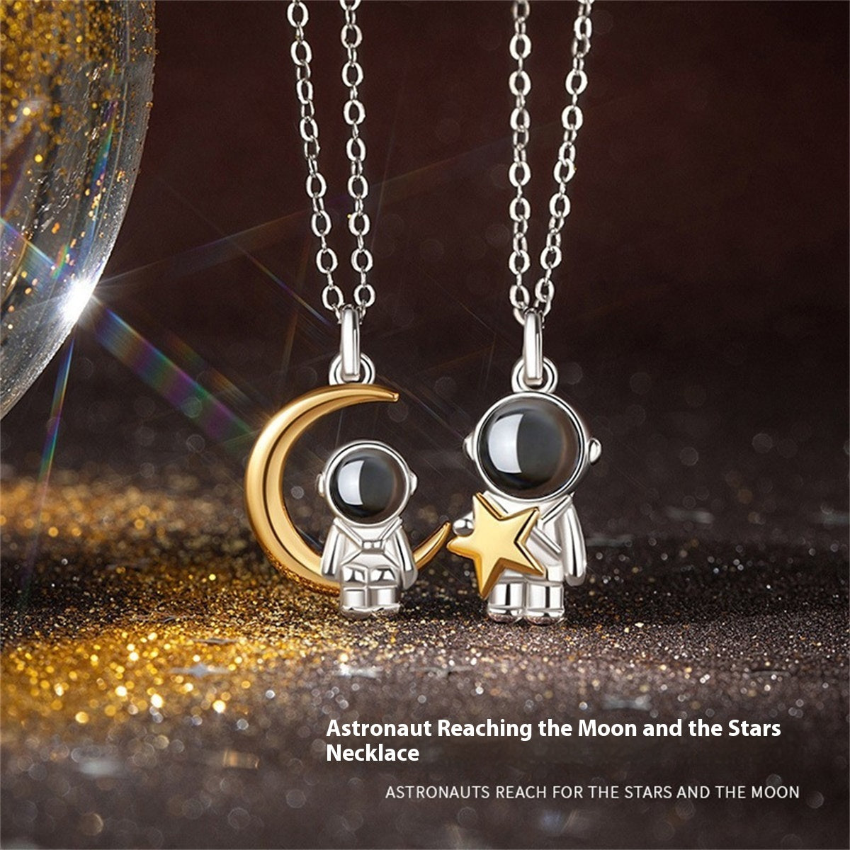 Curaçao Astronaut couple necklace