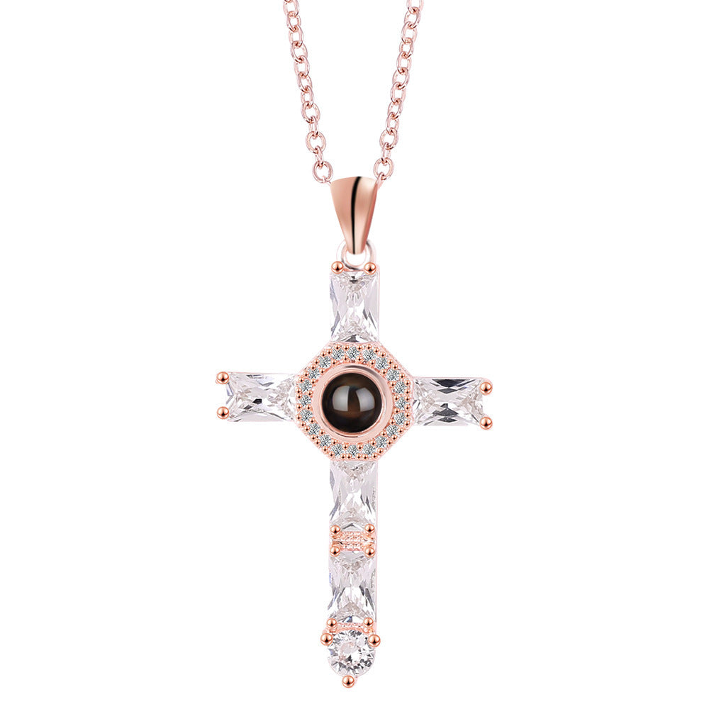 Curaçao creative cross necklace