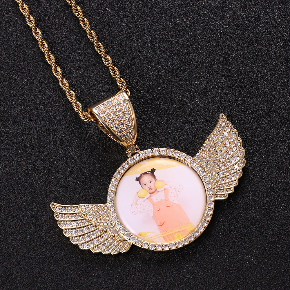 Curaçao Angel wings frame Necklace