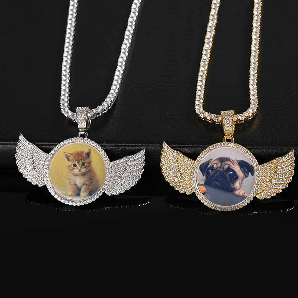 Curaçao Angel wings medallions Necklace