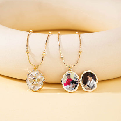 Curaçao Angel Vintage opening Necklace
