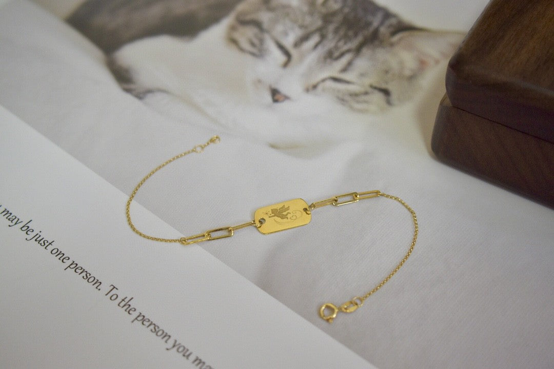 Curaçao Angel Gold 18k Island Style