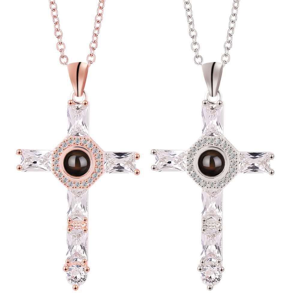 Curaçao creative cross necklace